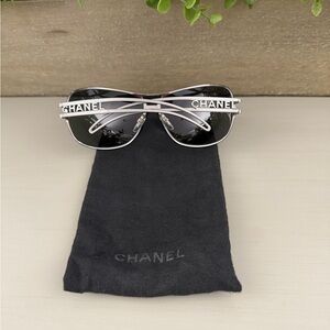 CHANEL Sunglasses